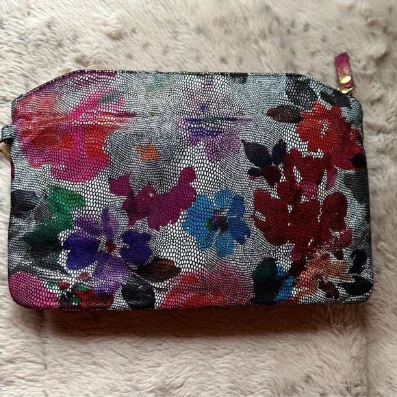 Lodis Floral Print Reptile Embossed Leather RFID Wristlet Clutch NWOT Multicolor - Picture 3 of 8